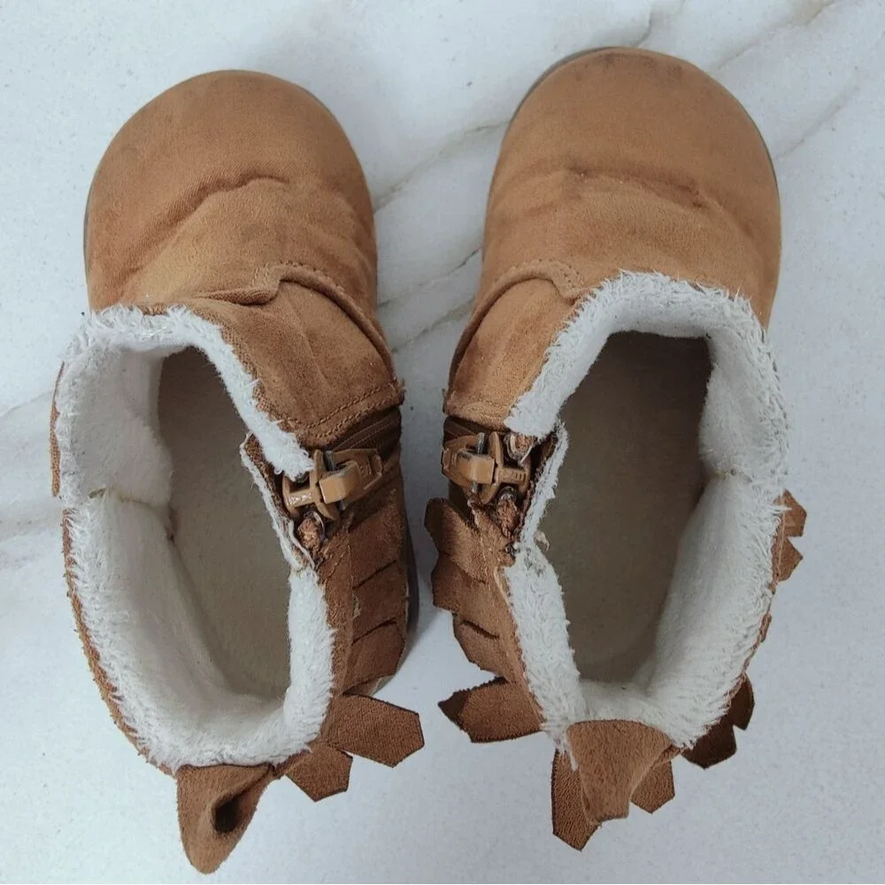 H&M Baby Toddler Tan Faux Suede Fringed Boots, Sz 4-5